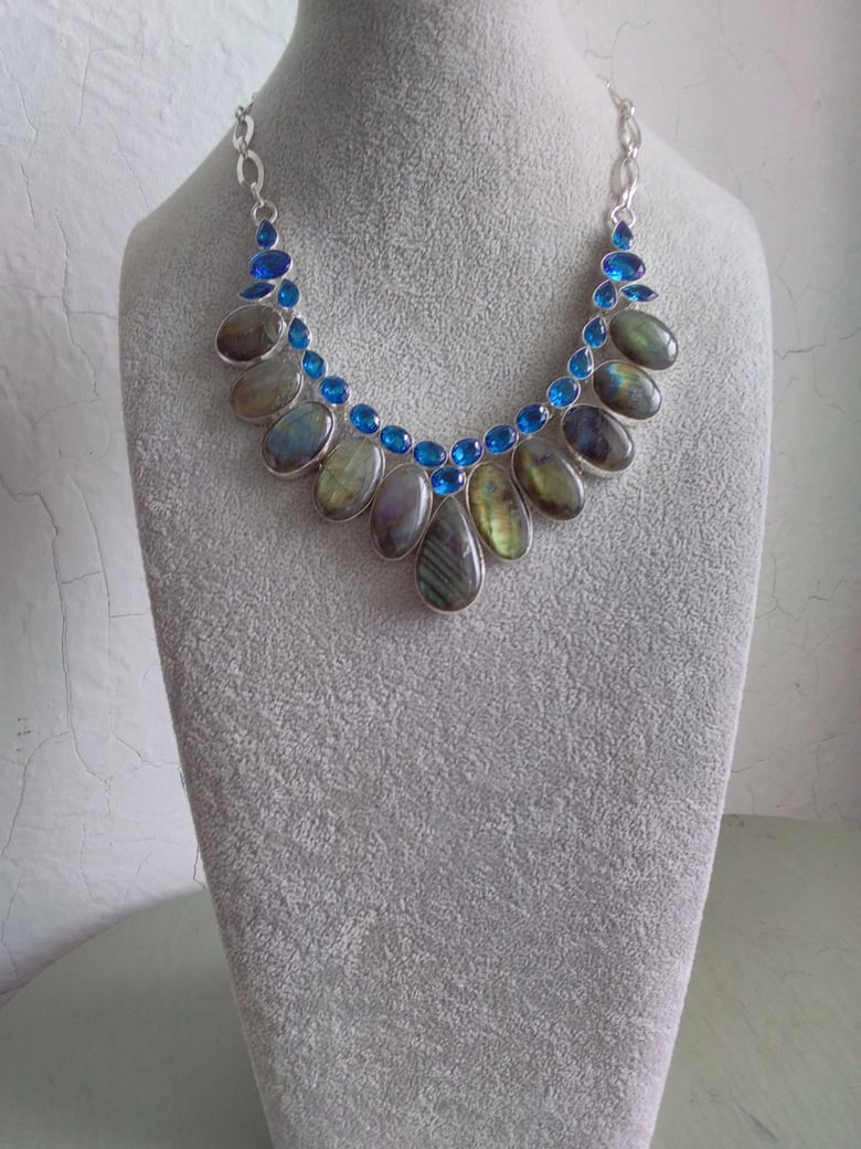 Image of LABRADORITE AND BLUE TOPAZ NECKLACE