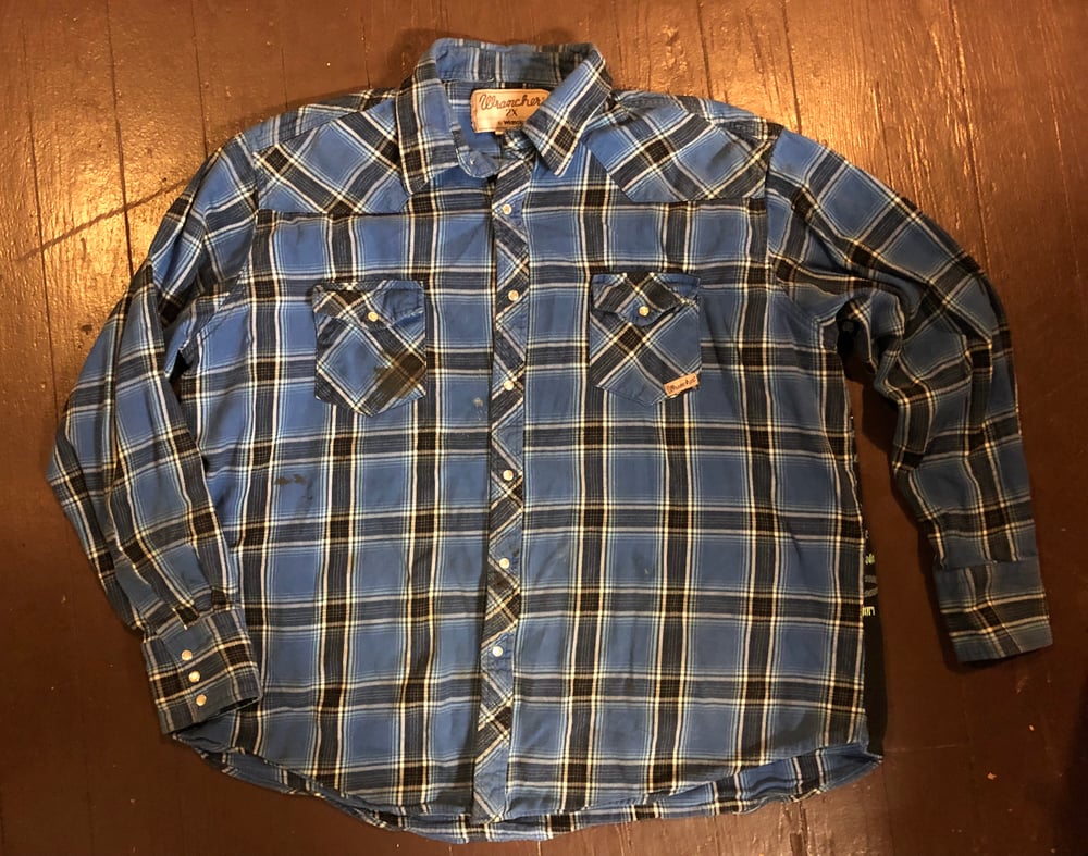 “Kenny Chesney” repurposed bootleg t-shirt flannel