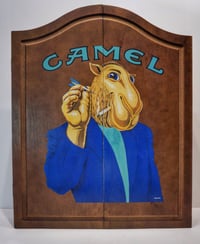 Outlawed Camel Joe Dartboard/Cabinet 