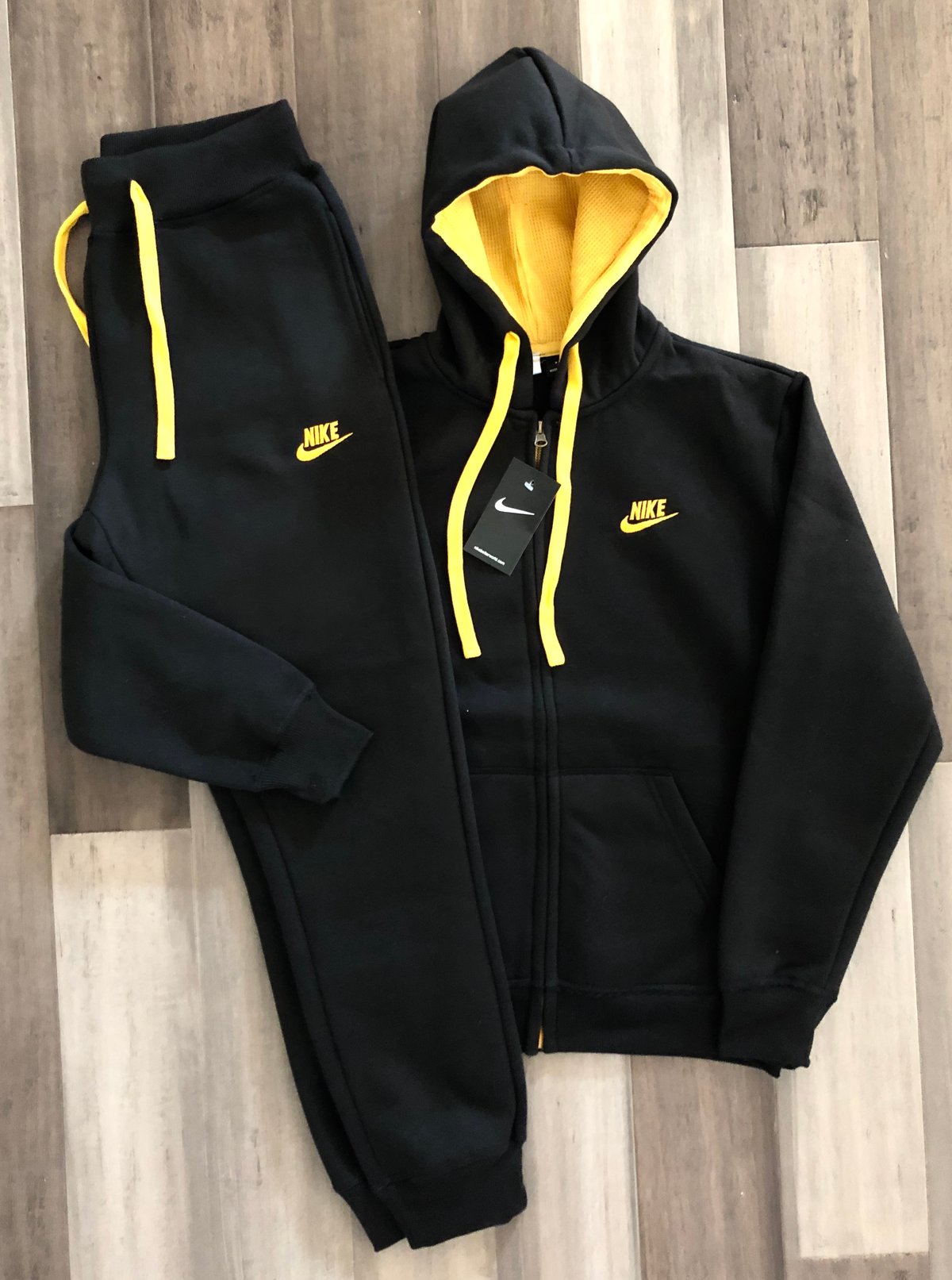 Men’s Nike Zip Up Hoodie Sweatpants Set Black/Yellow