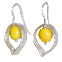Image 3 of Cara earrings