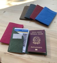 Image 1 of Cover Passaporto washable paper