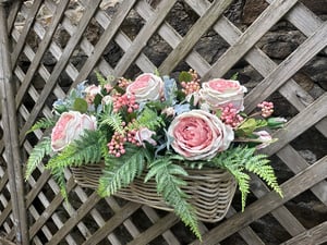 Image of PINK WINDOW BOX 