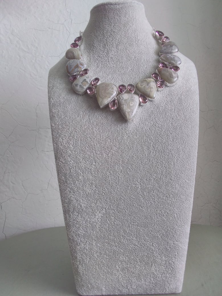 Image of CRAZY LACE AGATE WITH AMETHYST NECKLACE