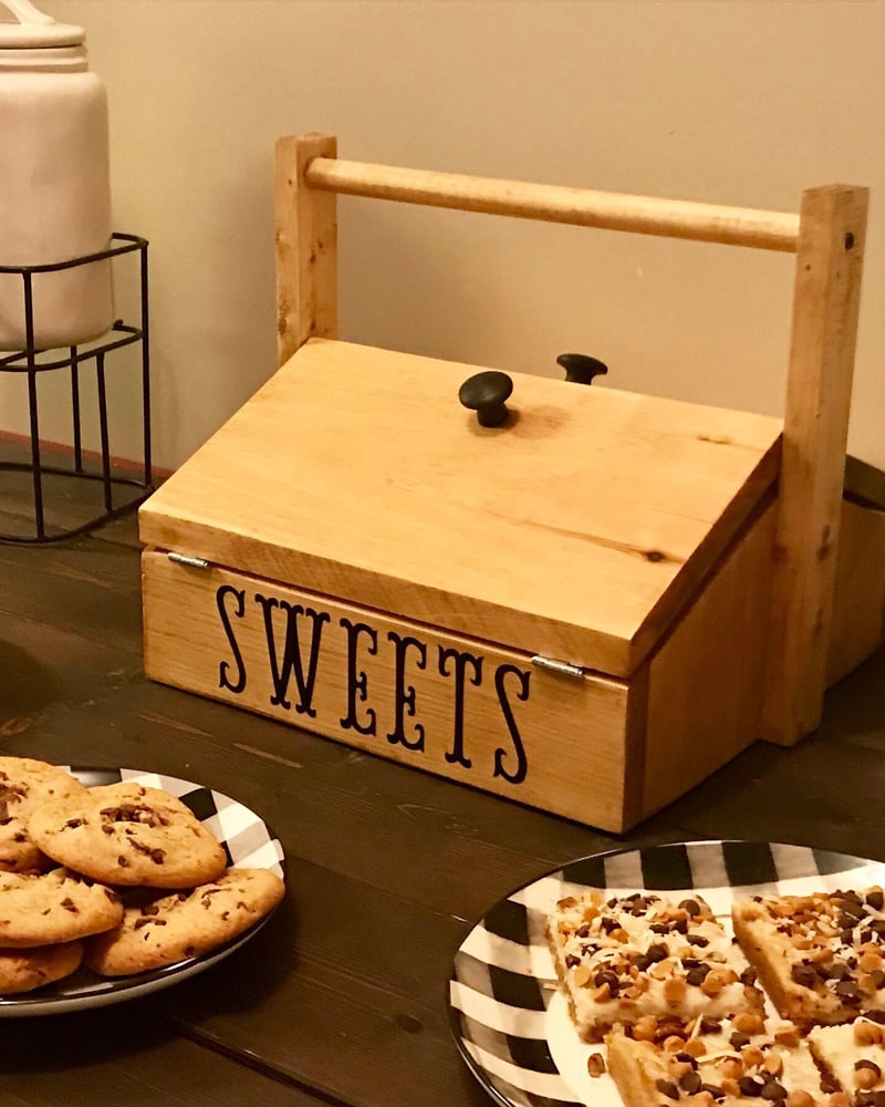 Image of “Sweets” Dessert Carrier