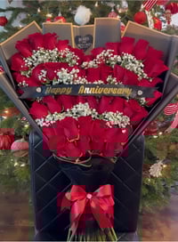 Image 2 of Luxury Heart bouquet, with custom quote on ribbon 