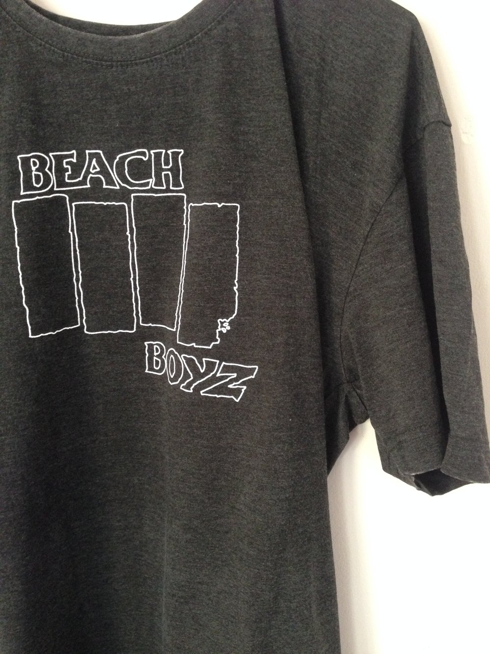 Image of Black size large BEACH BOYZ T-shirt