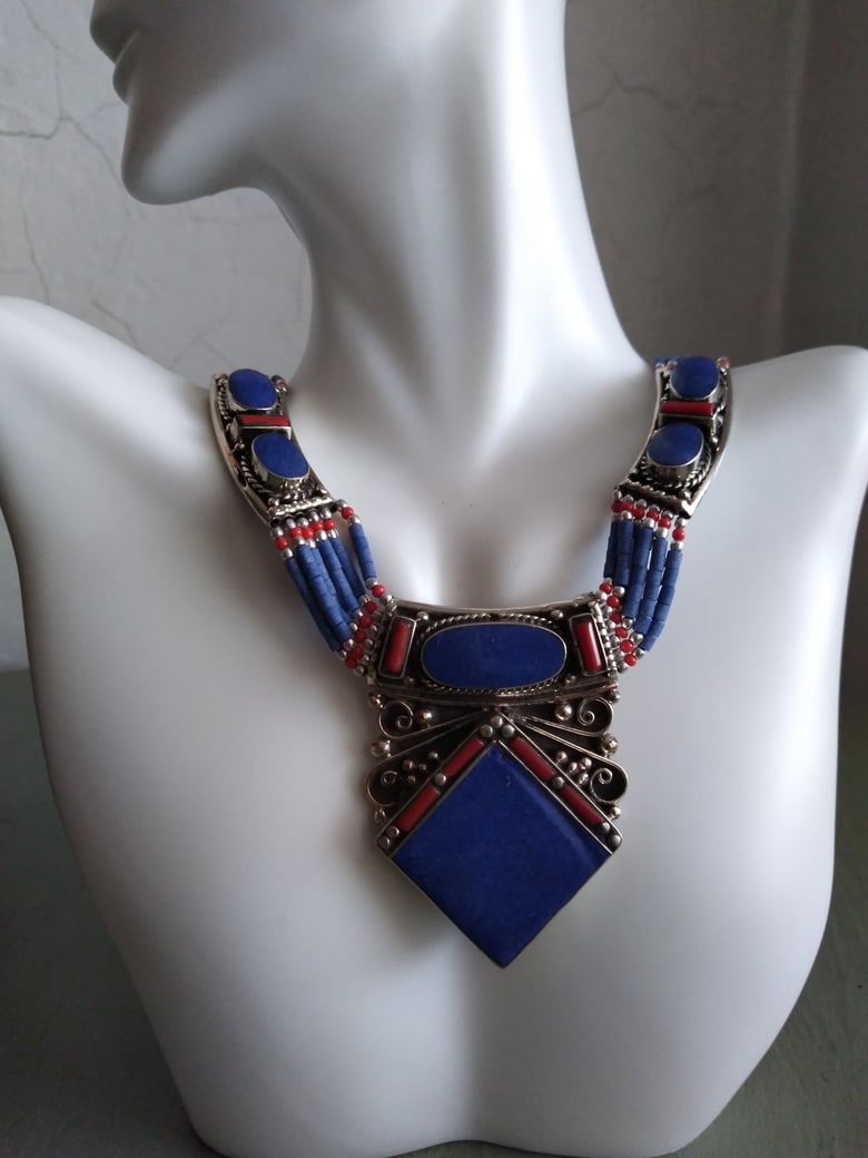 Image of LAPIS DIAMOND CENTER TIBETAN NECKLACE