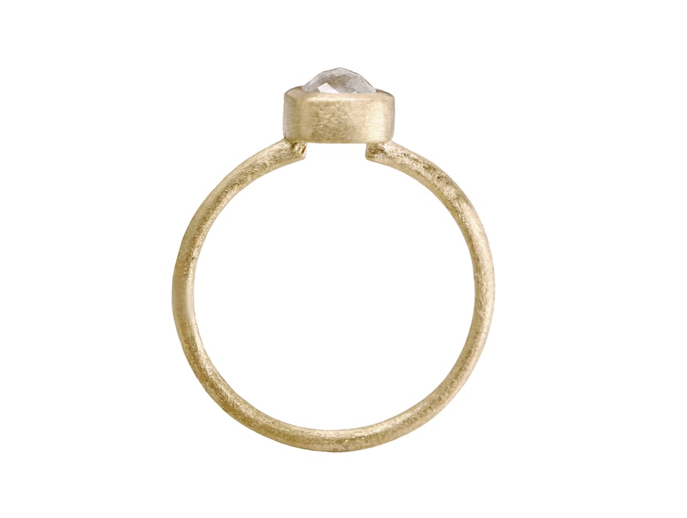 Image of Rose cut grey engagement ring. 18k. Françoise