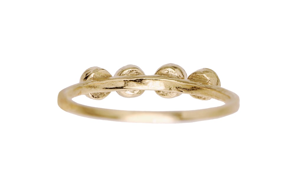 Image of Four stone diamond ring. Rose cut. 18k. José