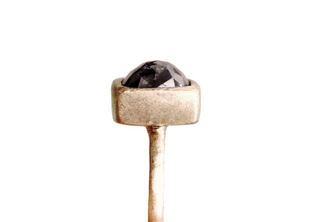 Image of Dark grey diamond cocktail ring. 18k. Frida