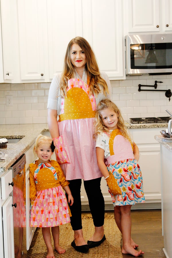 Image of the ICE CREAM SODA apron PDF pattern women's + kids sizing