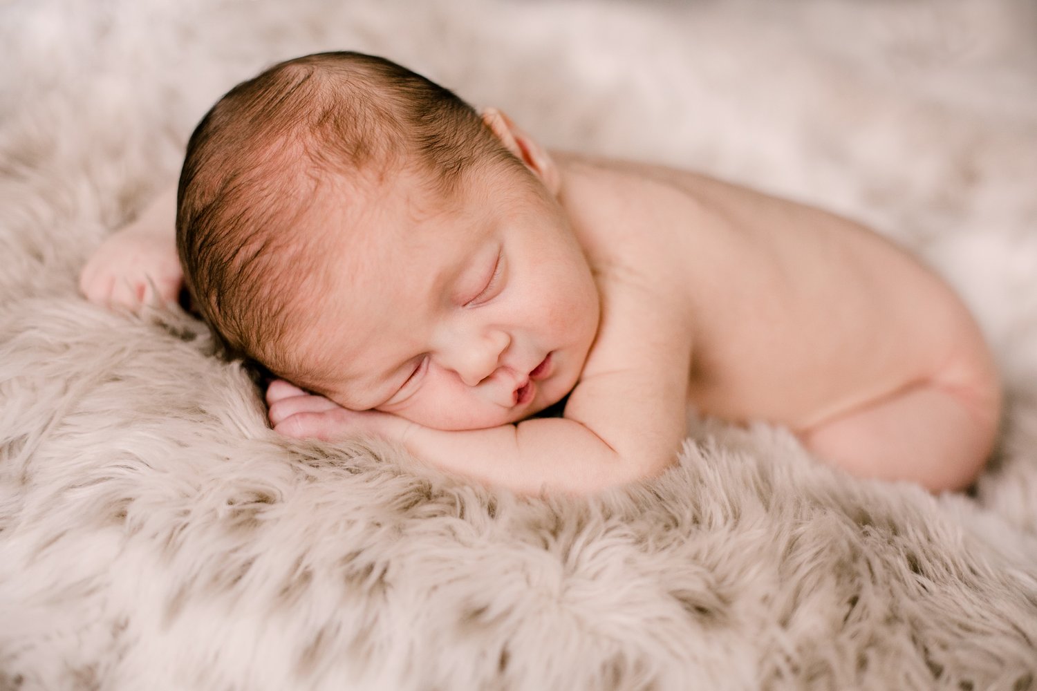 Image of Newborn Photo Session at home (2 hours)