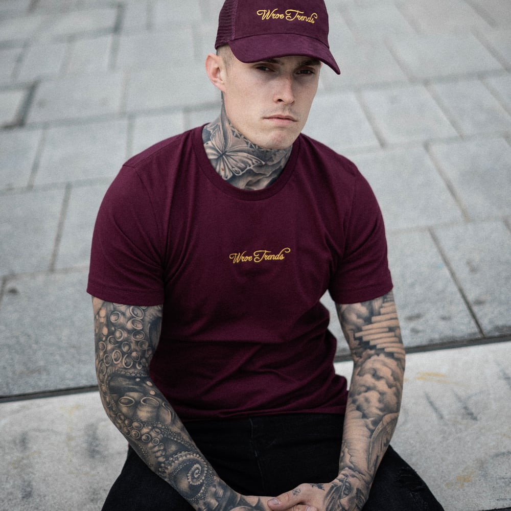 Image of BURGUNDY/GOLD TEE