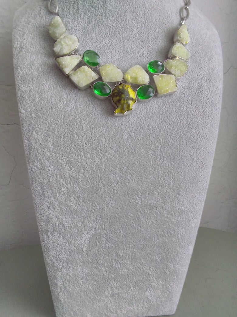 Image of YELLOW DRUZY AND PERIDOT NECKLACE