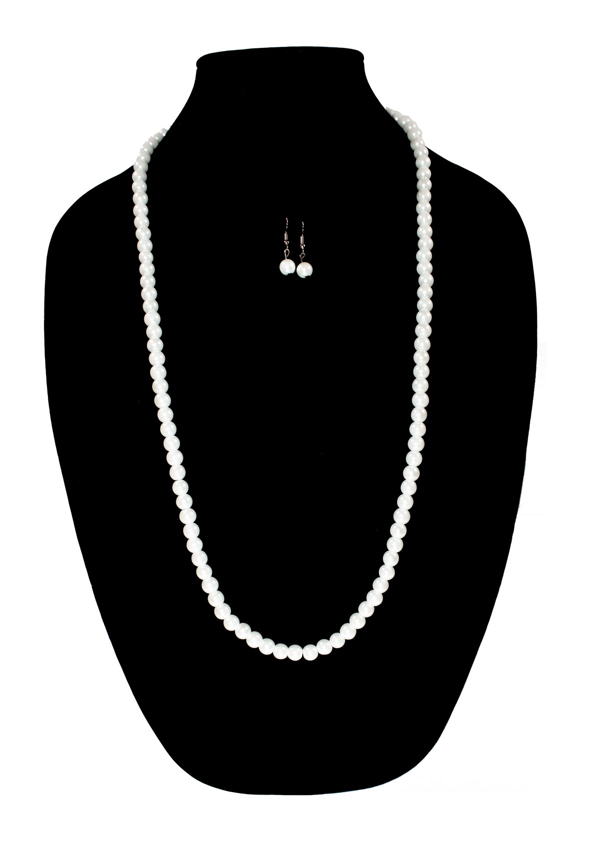 Image of A strand of pearls set
