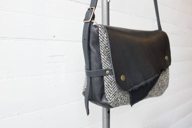 Black & Tweed Parvis Purse