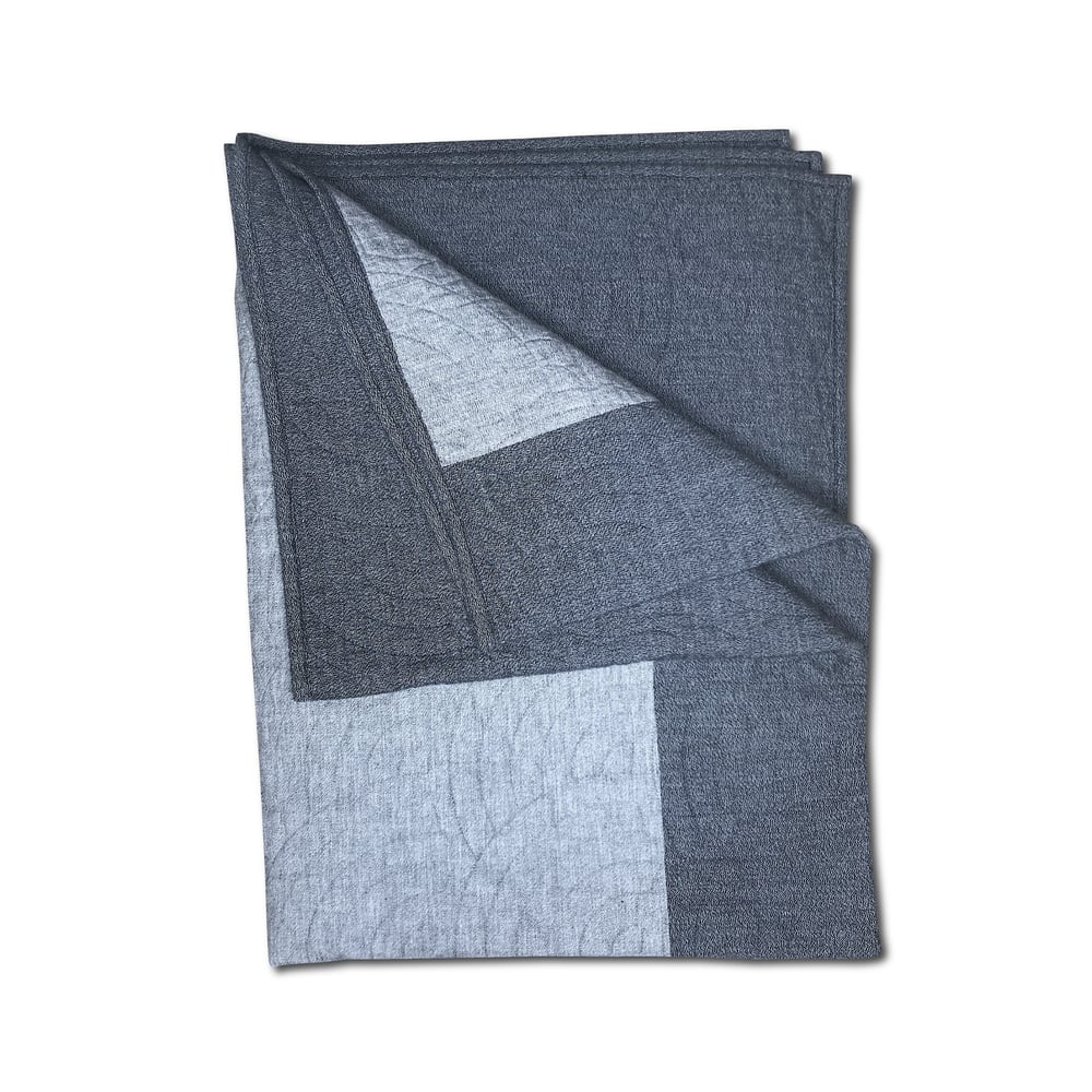 Image of RYE® QUILTED BLANKET GREY