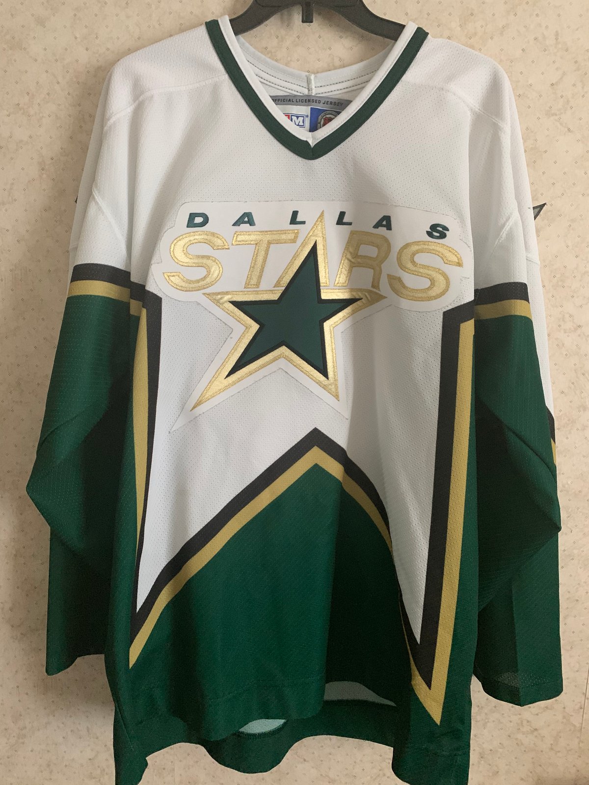 stars hockey jersey