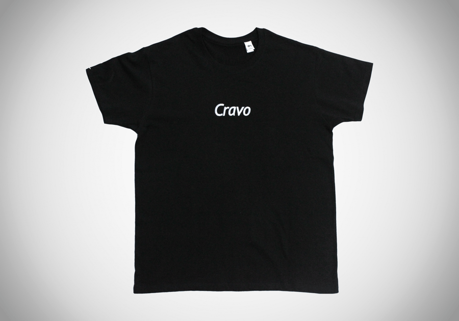Image of T-shirt Bordada Cravo