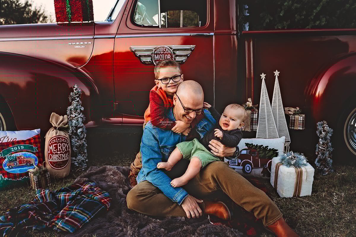 2019 Red Truck Christmas Sessions