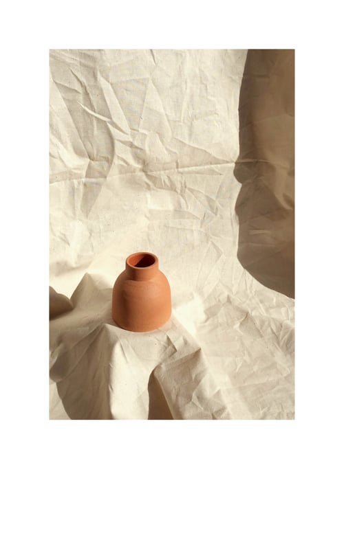 Image of Little Terracotta Vase 04