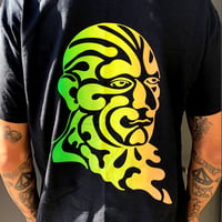 Image 1 of Omi Tri color print T (black)