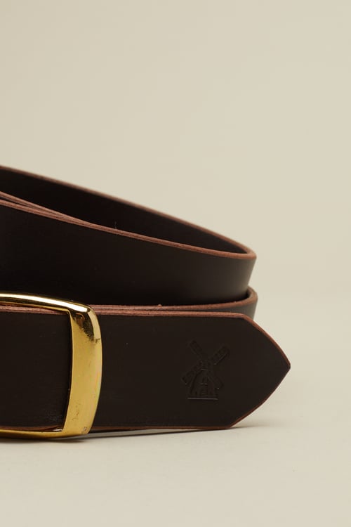 Image of Square Buckle in Walnut