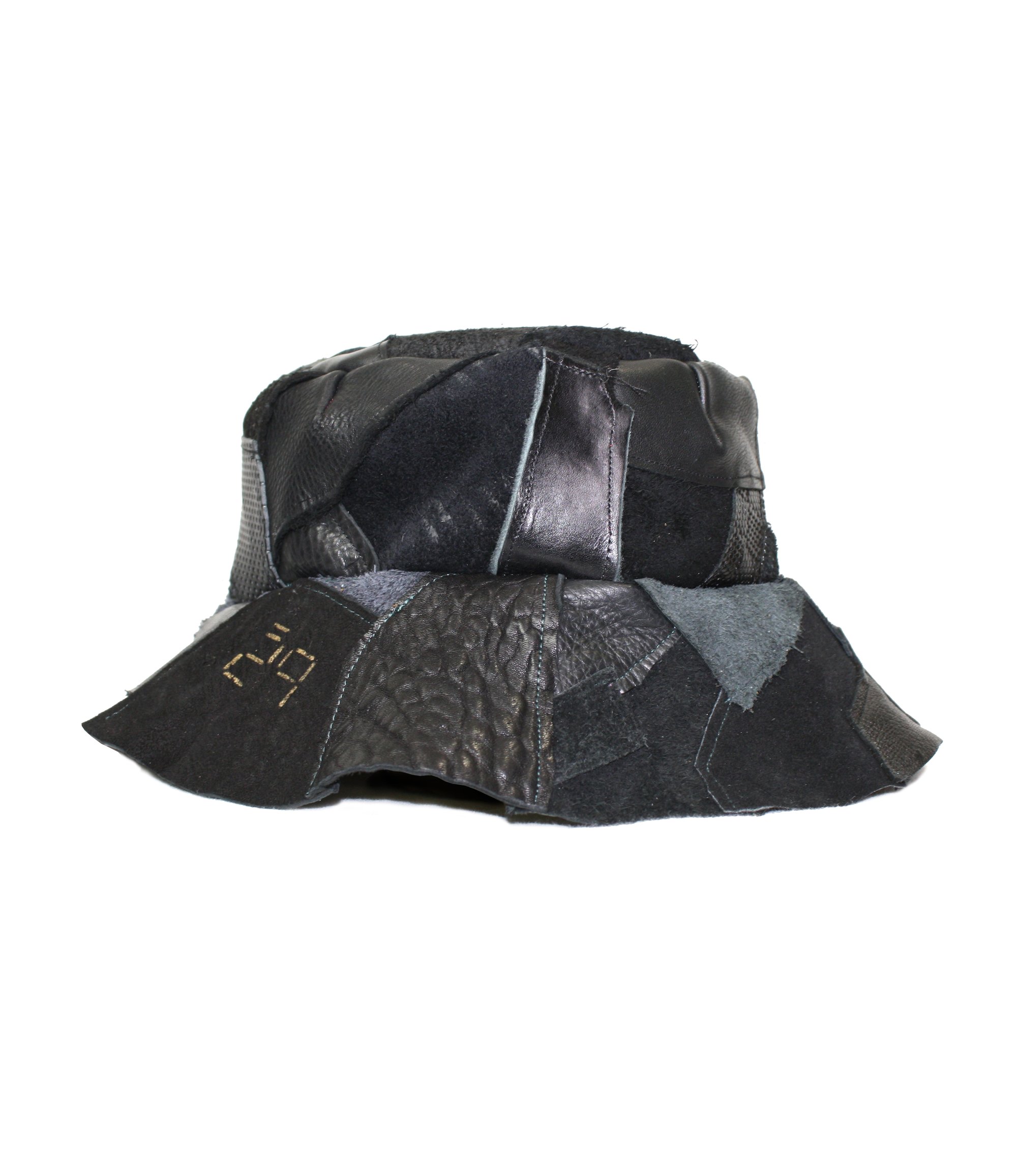 BUCKET HAT BLACK LEATHER LUCID 777