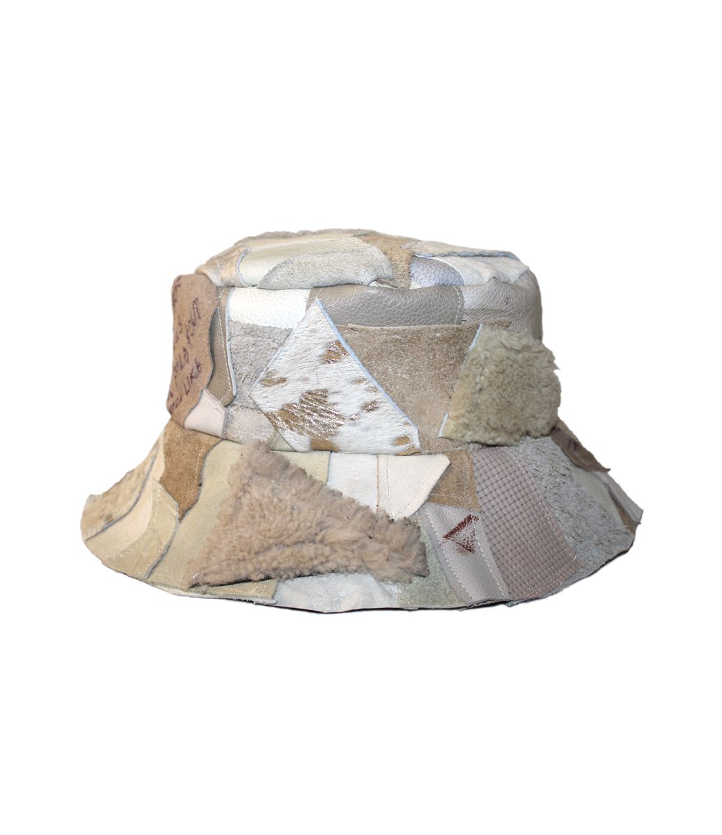 BUCKET HAT (CREAM LEATHER) LUCID 777