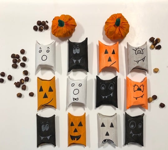 Image of Cajas pequeñas de Halloween - Caixes petites de Halloween