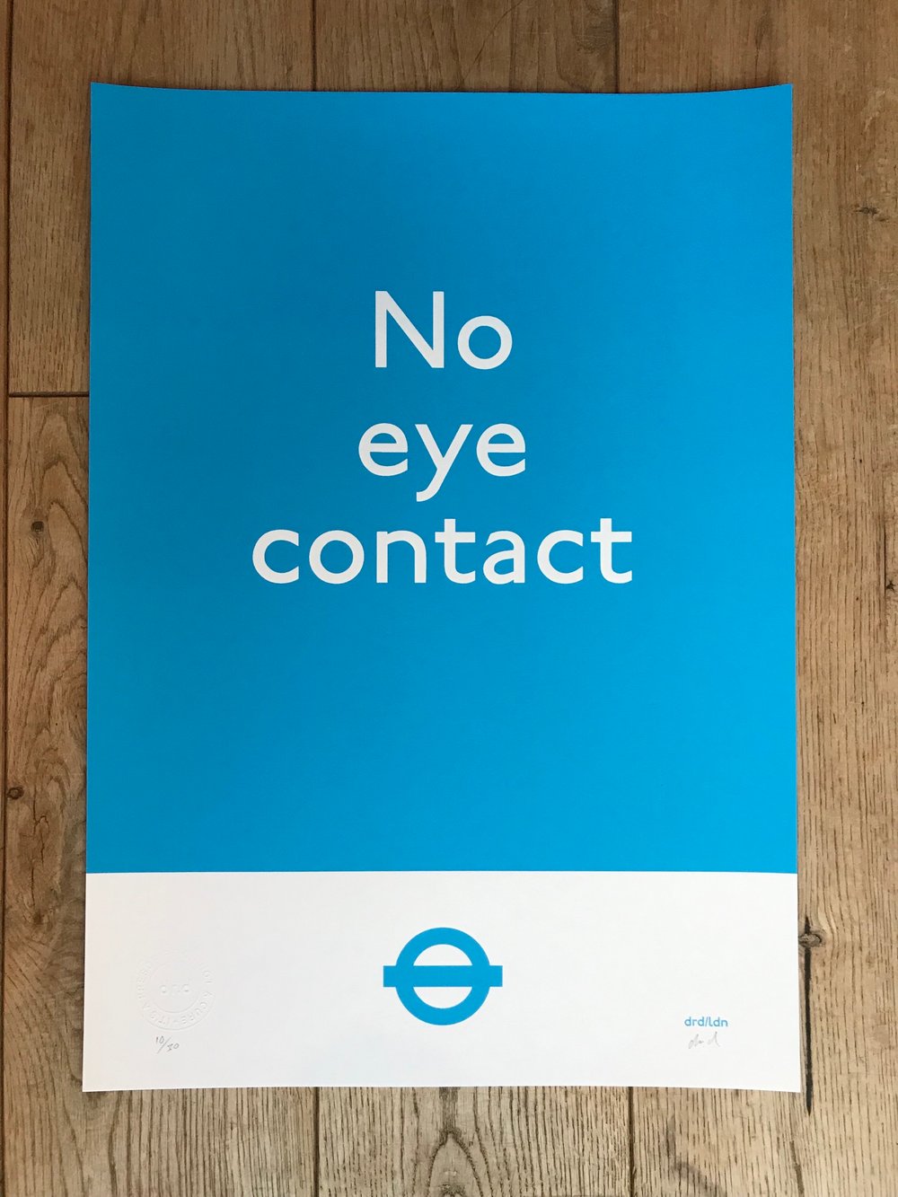 Image of NO EYE CONTACT - VICTORIA LINE