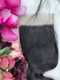 Image 3 of 4x4 Brazilian Glamour Wave Closure 