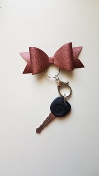 Bronze Faux Leather Bow Keychain