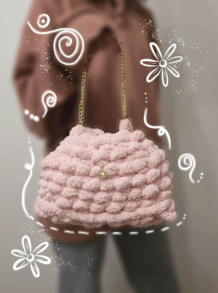 Image of Pink fluffy handbag 2