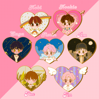 ♡  Heart love bts pins ♡ (PRE-ORDER)