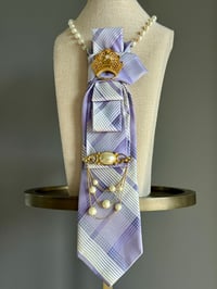 Image 2 of Crown Affair 