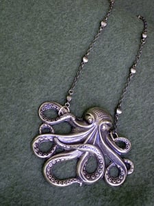 Image of Vintage Inspired Octopus Pendant on retro chain Neckace