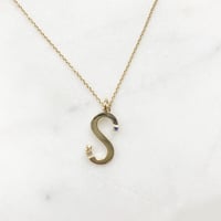 Image 2 of LETTER PENDANT NECKLACE (O-Y)