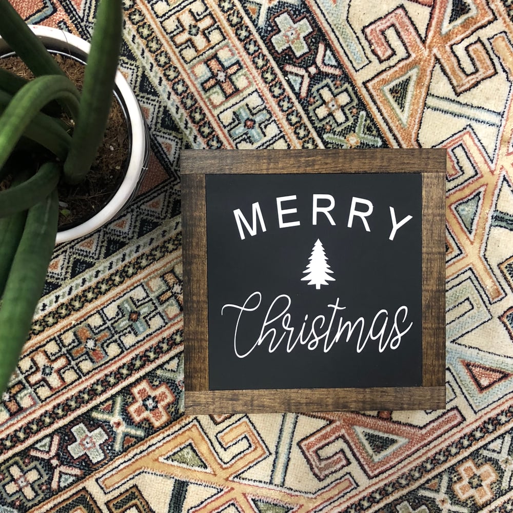 Image of Merry Christmas with tree