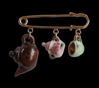 Image 2 of thrifty kilt pin