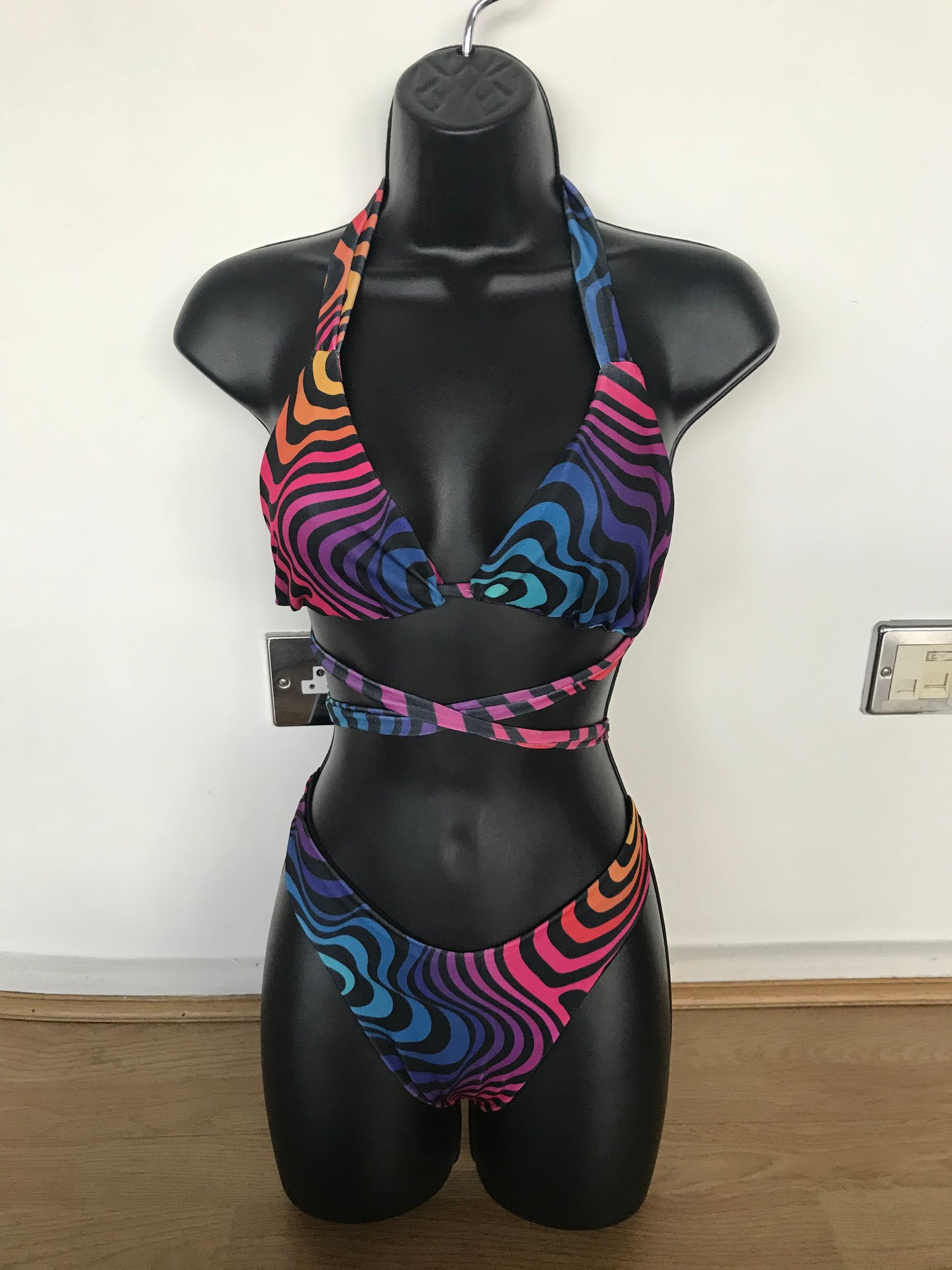 Image of Trippy bikini set