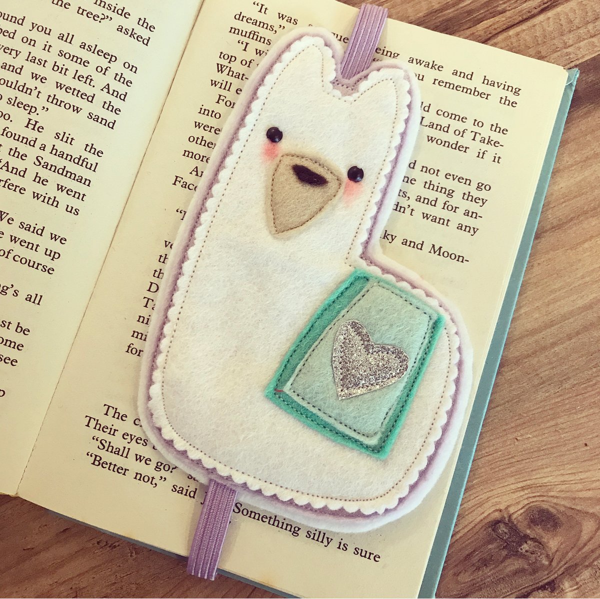 Lucy Mae Designs — Llama bookmark