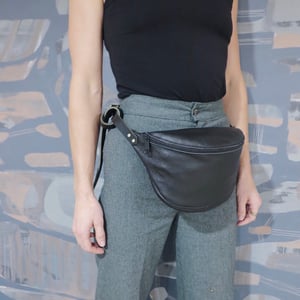 Image of fanny pack