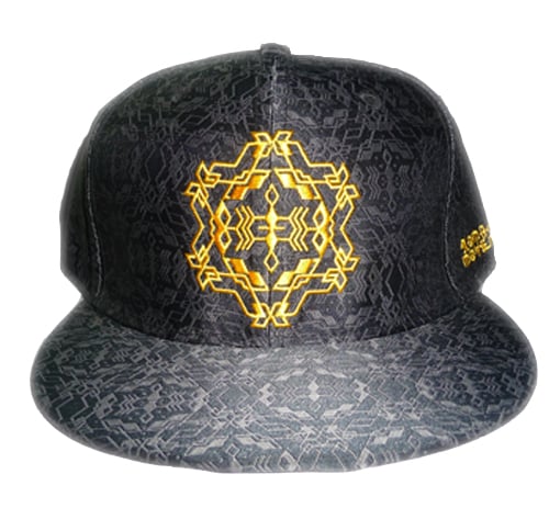 Image of NOMADIC MOVEMENT NOMADIC GOES GOLD SNAPBACK