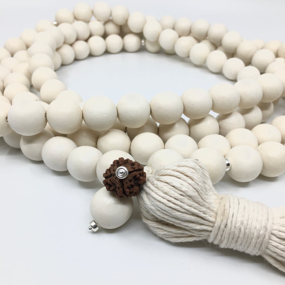 Image of HOME HARMONY LONG MALA