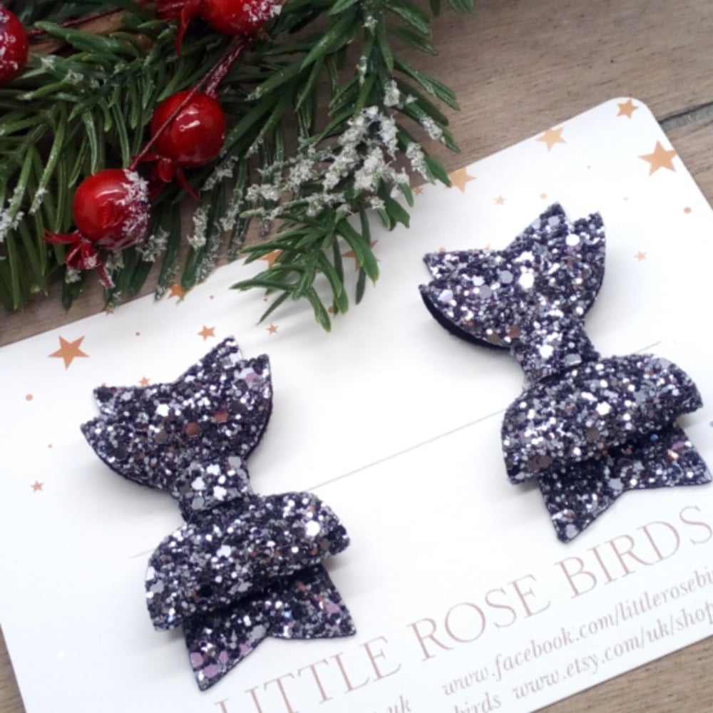 Image of Gunmetal Silver Glitter Pigtail Bows