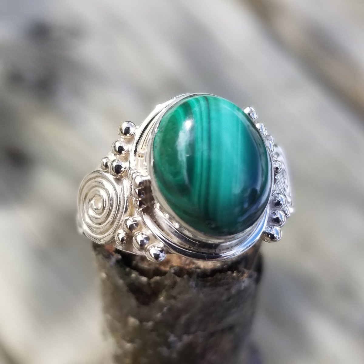 Image of Healer - Malachite Ring in Sterling Silver 