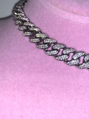 Image of Ladies Thin Bling Cuban Chain (Silver with Pink Stones)