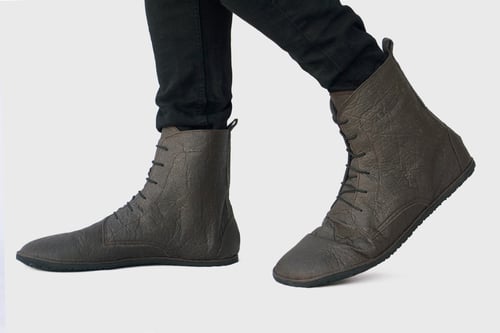 Image of Foris boots in Brown Pinatex®